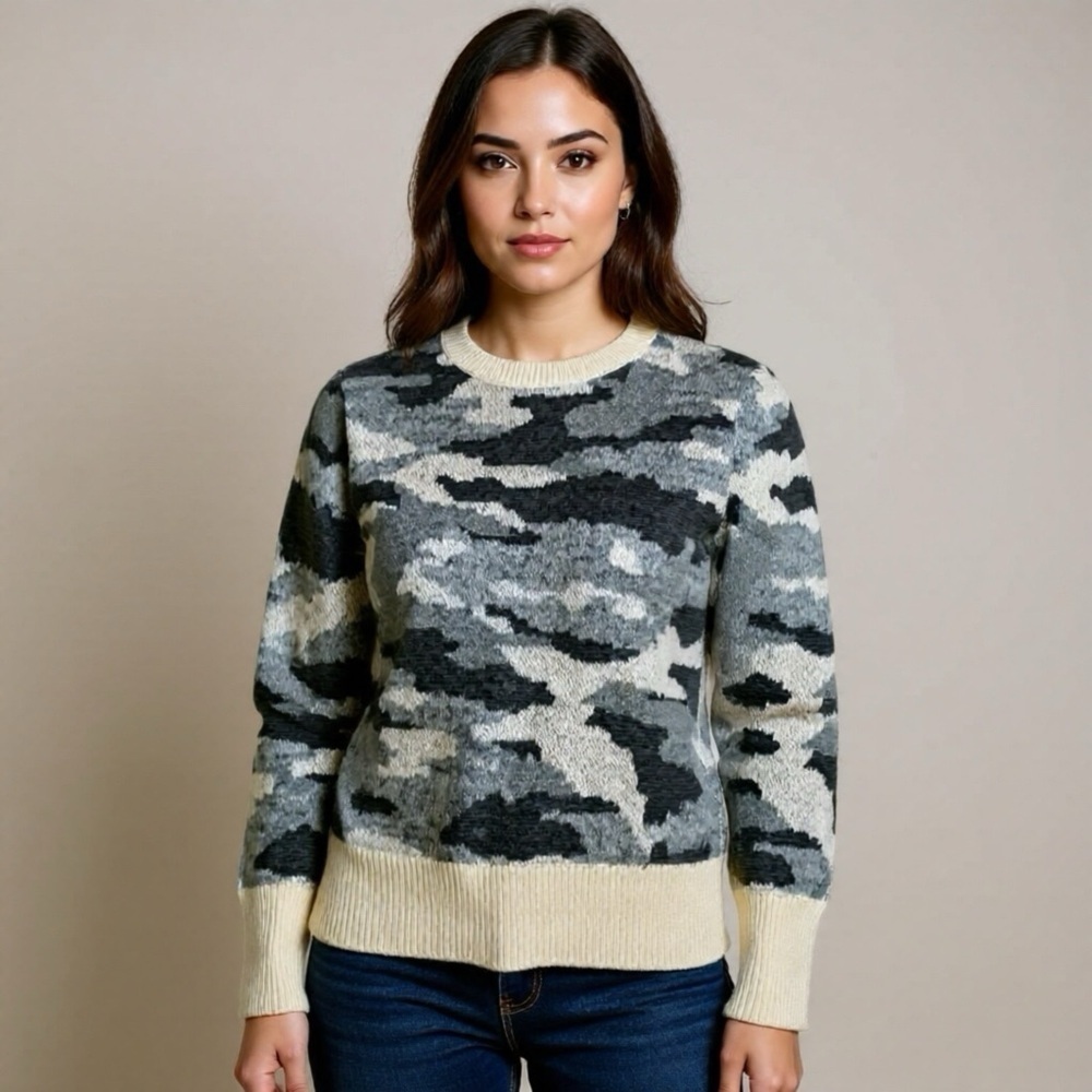 Banana Republic Sweater Camo Grey Size Small Cotton Wool Mohair Blend